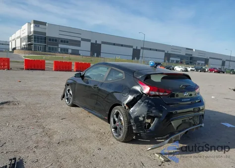 2020 Hyundai Veloster Turbo z USA, uszkodzony, nr VIN KMHTH6AB2LU022387